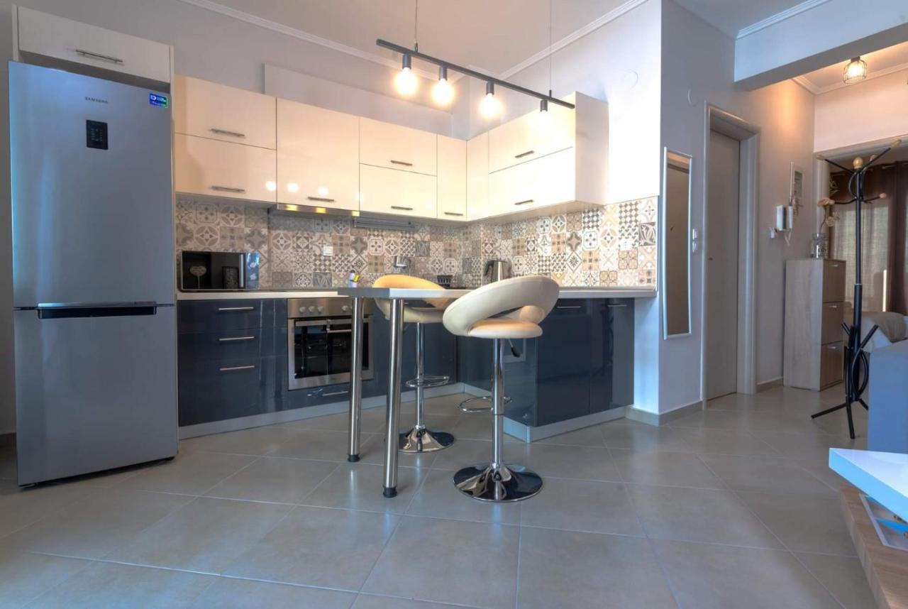 Beautiful & Modern Apartment In Thessaloníki Eksteriør billede